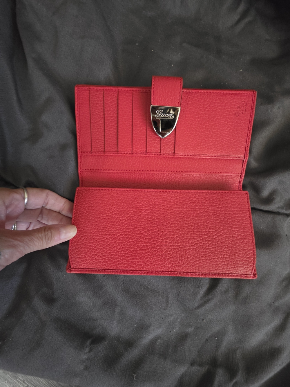 AUTHENTIC Gucci Red Leather Continental Wallet - Picture 3 of 8